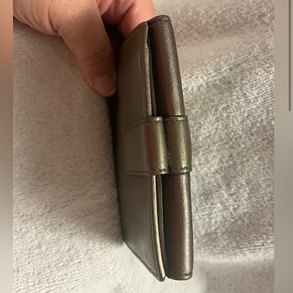 BVLGARI Metallic Brown Chandra with Leather Double Ring Flap monogram - Picture 4 of 13